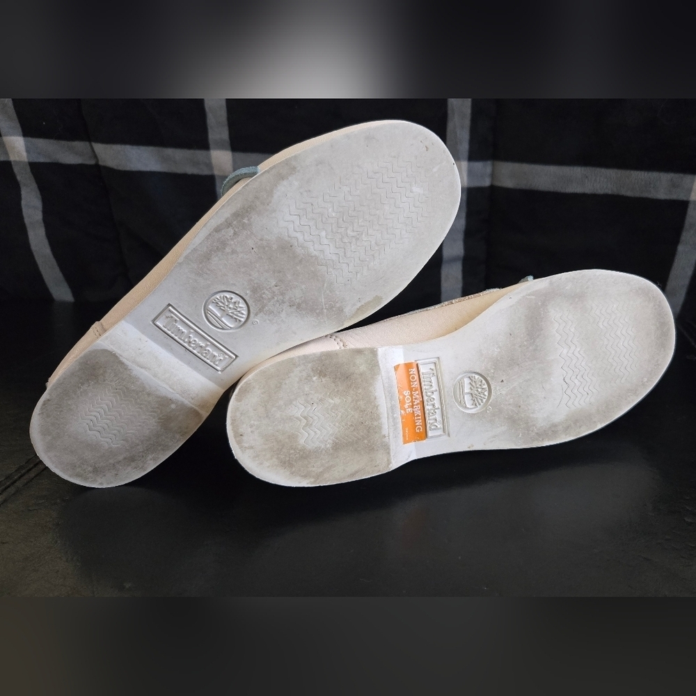 Timberland Art. Classic Boat Leather Unlined Boat Shoe Cream Blue EUC 6.5 - Picture 8 of 9